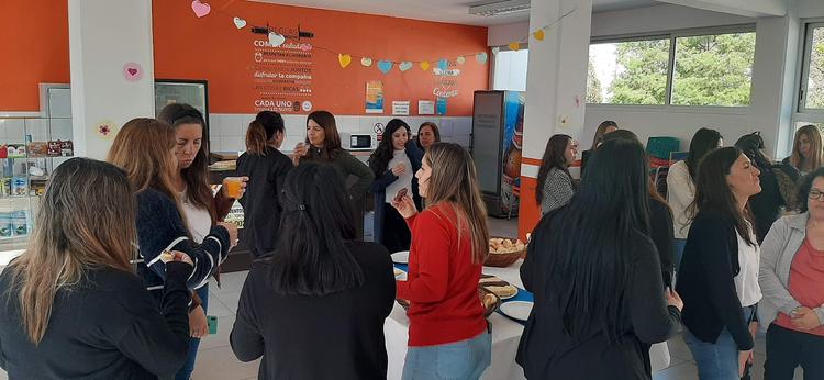 Desayuno Festejo día de las Madres